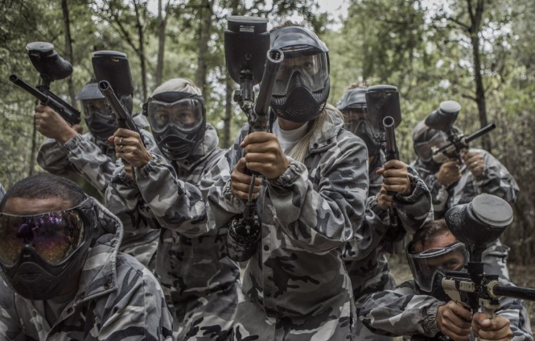 Paintball, bij Outdoor Delft (Rotterdamseweg 193)